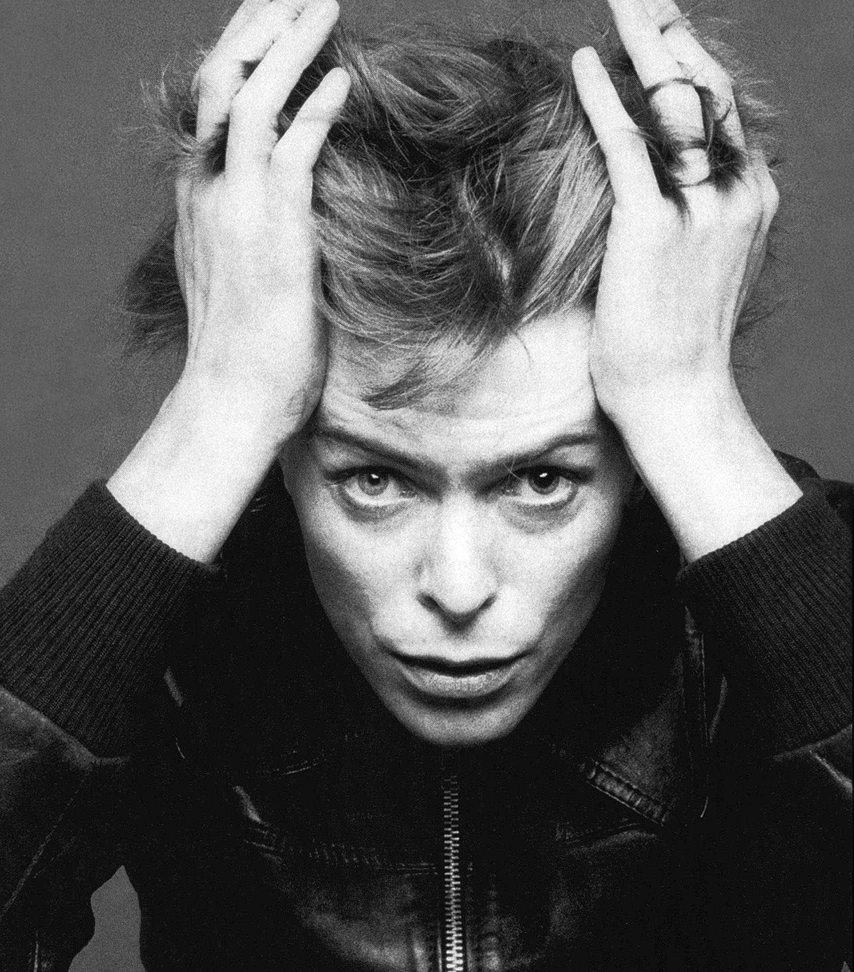 Дэвид боуи. Дэвид Боуи Heroes. David Bowie 2013. David Bowie фото.